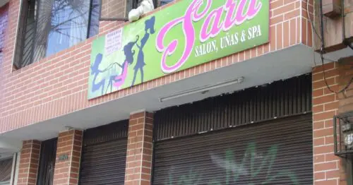 SARA SALON UNAS & SA SARA SALON UNAS & SA